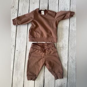 H&M sweatshirt and sweatpants